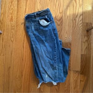 Abercrombie & Fitch Curve Love Ankle Straight Jean